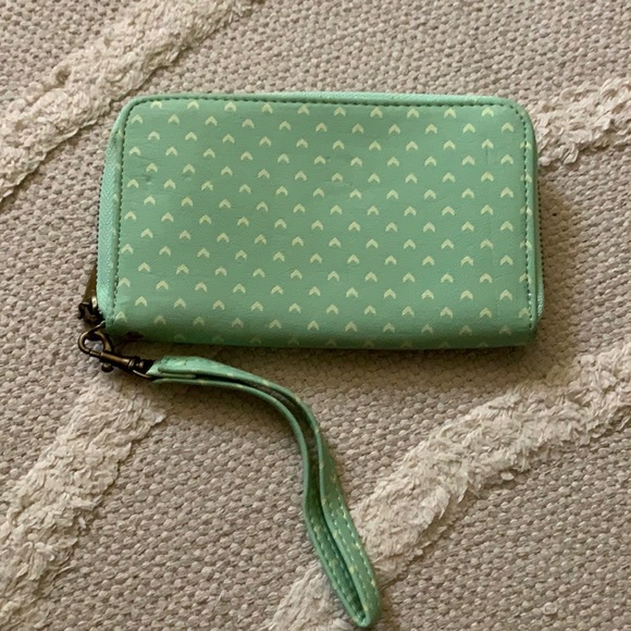 Target Handbags - ▫️Target ▫️ Wallet